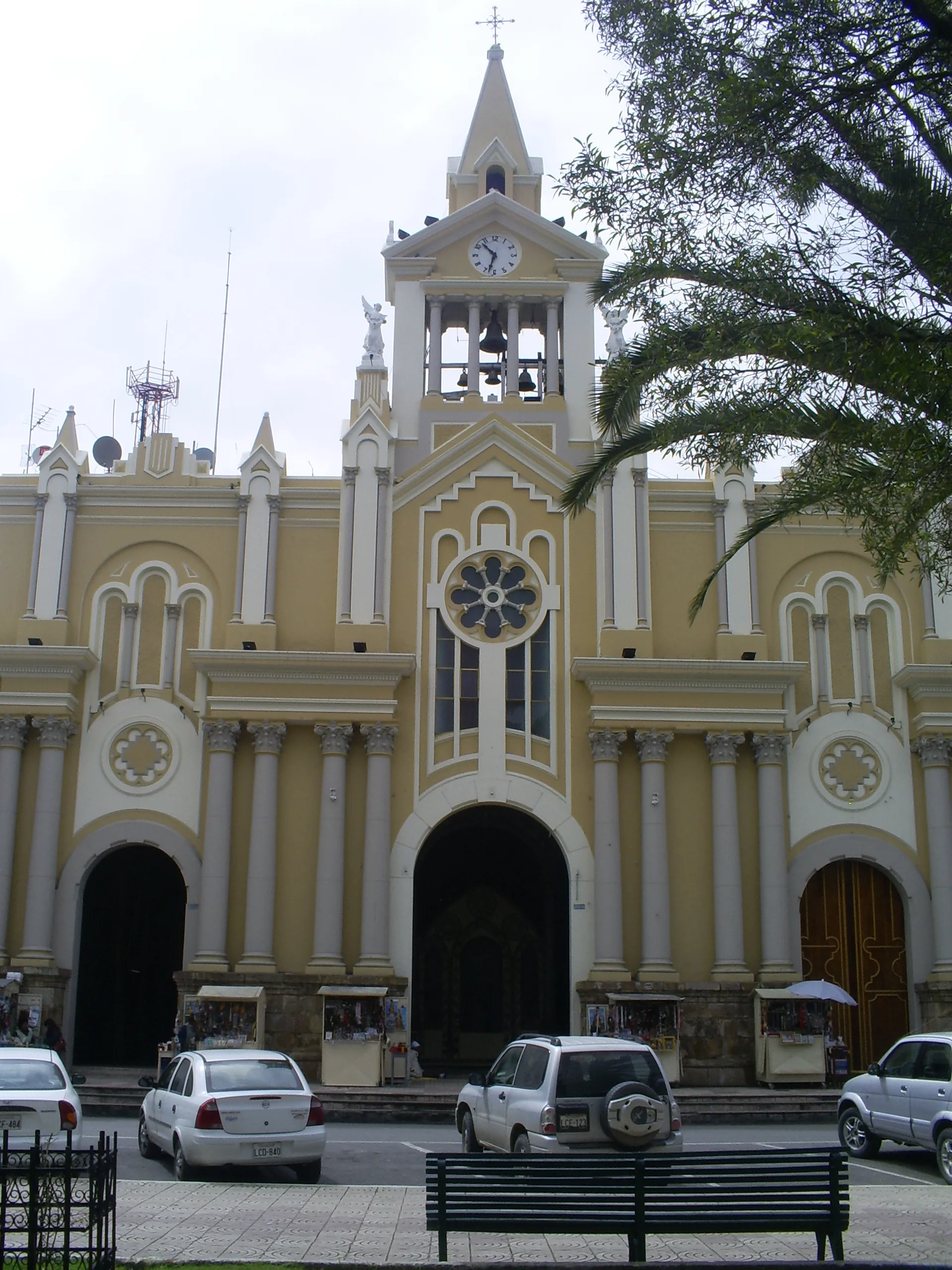 Paisaje de Loja, la capital musical del Ecuador, destino de viaje con Top Travel